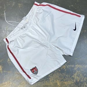 Nike Soccer USWNT Shorts 389254-105 XL 3 Star Total 90 White Red